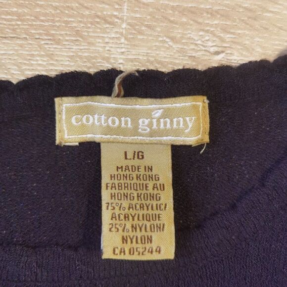 Black Y2K 90s Baby Tee Top by COTTON Ginny Minimalist - Picture 4 of 4